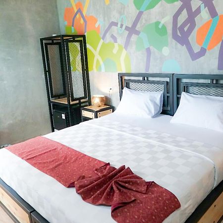 Hotel New Puri Garden Bandara Semarang Exterior photo