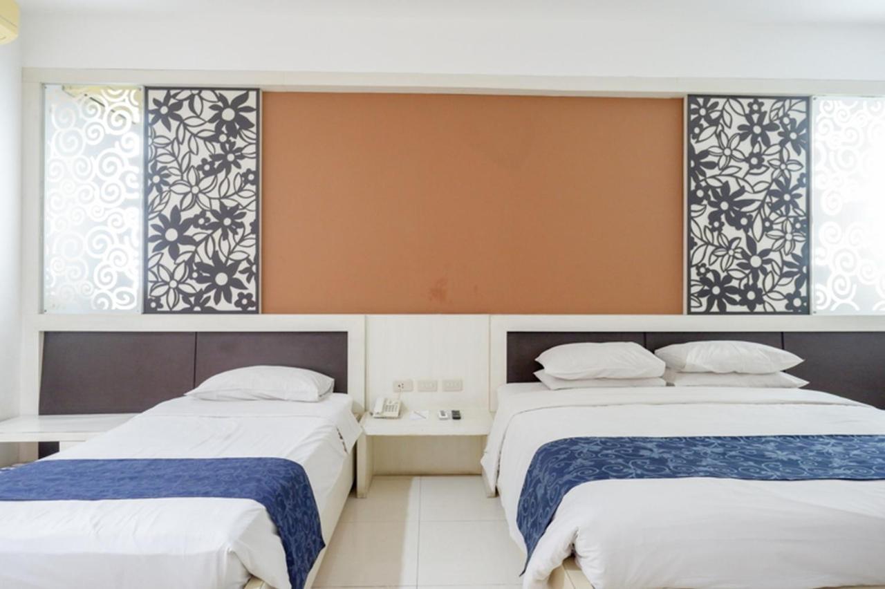 Hotel New Puri Garden Bandara Semarang Exterior photo